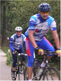 Dirk-pieter en Dirk ter Haar tijdens een klimmetje..